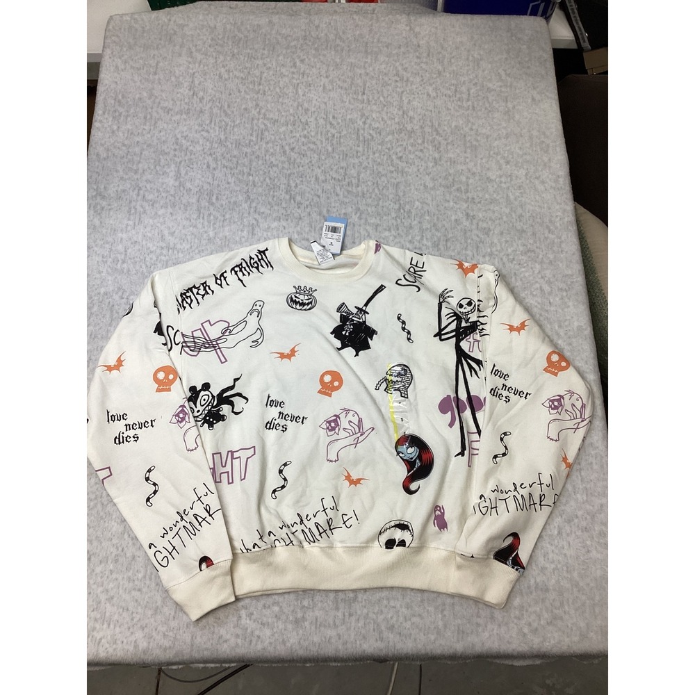 Disney Nightmare Before Christmas Sweatshirt Jack Skellington White Small NWT